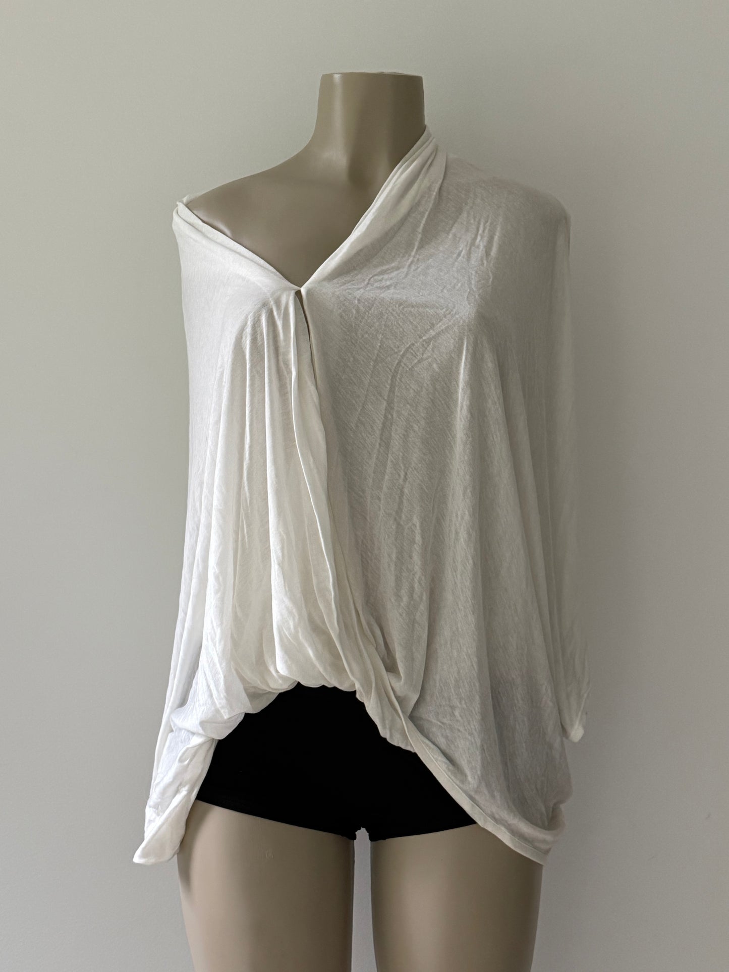 Three Quarter Blouse