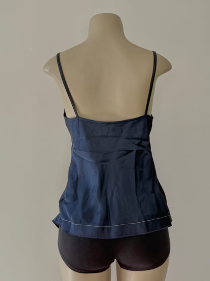 Helmut V Top