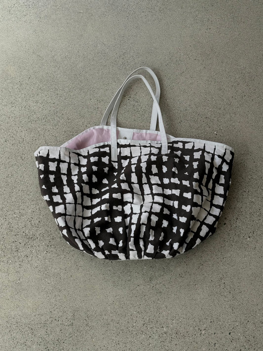 Saks Graphic Tote