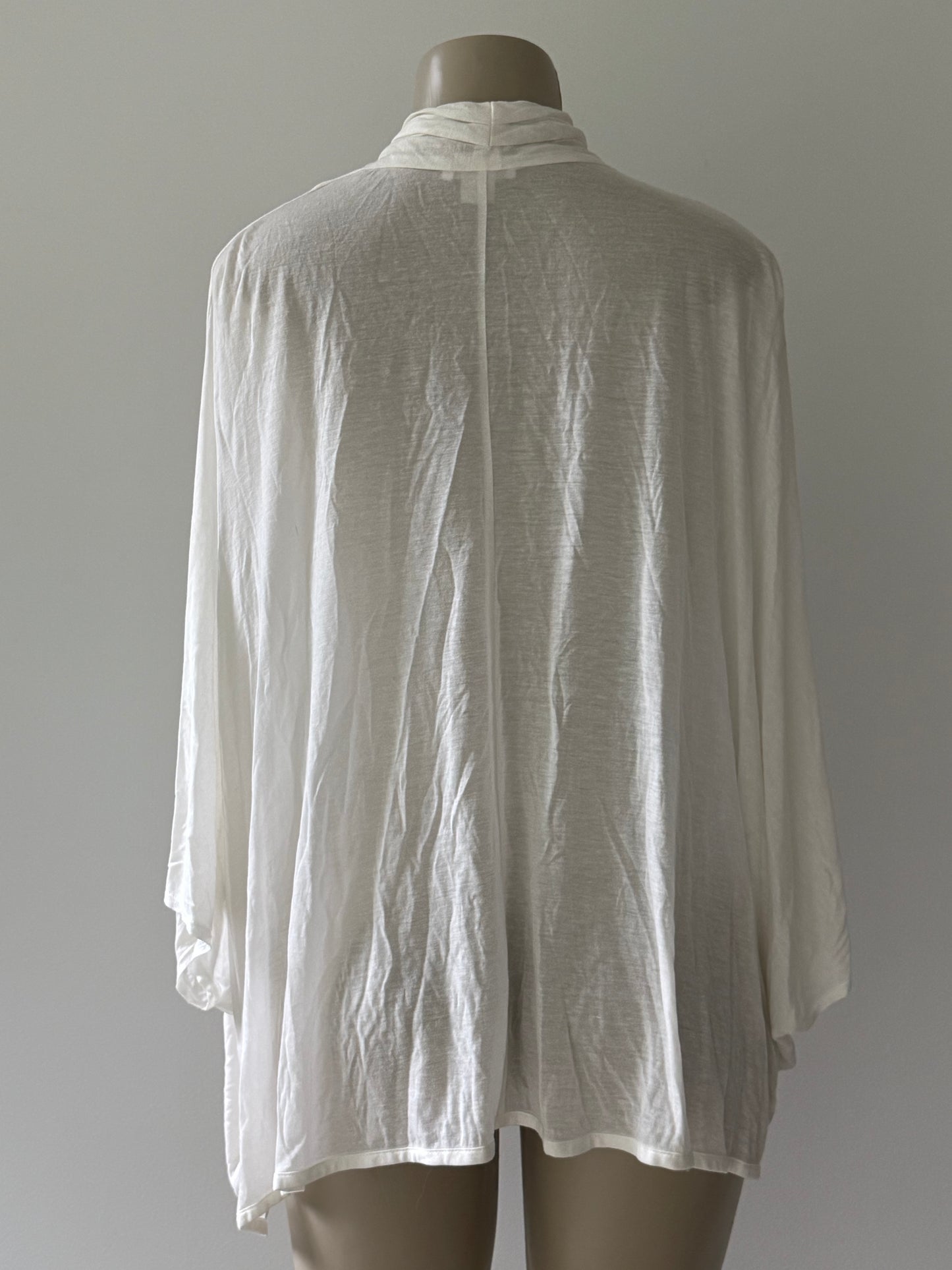 Three Quarter Blouse